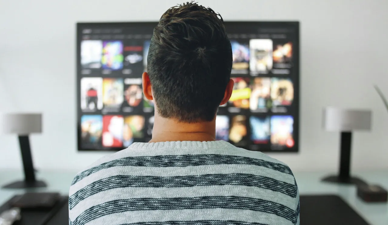 Umění domácí zábavy: budování vašeho vysněného mediálního pokoje